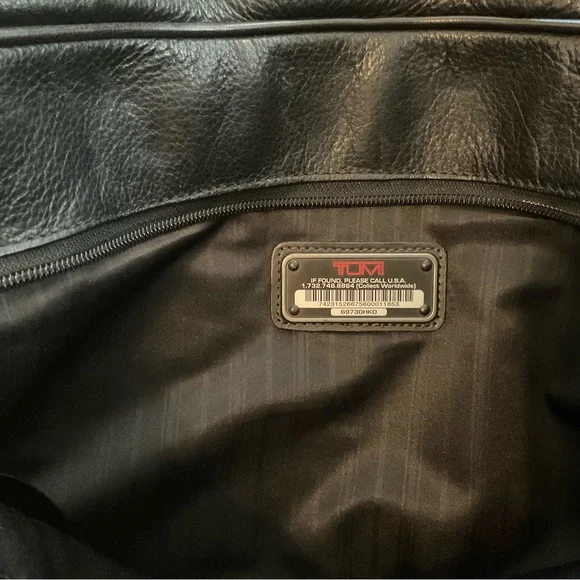 Tumi Business Bag 69730HKO Berwick Double Zip Leather Black